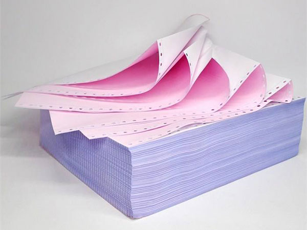 无碳复写纸具有直接复印和直接显色的功能